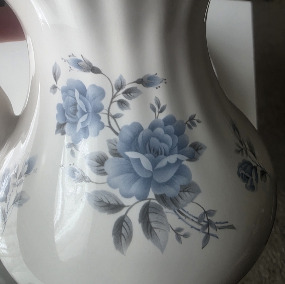Elegant White and Blue Floral Ceramic Bowl